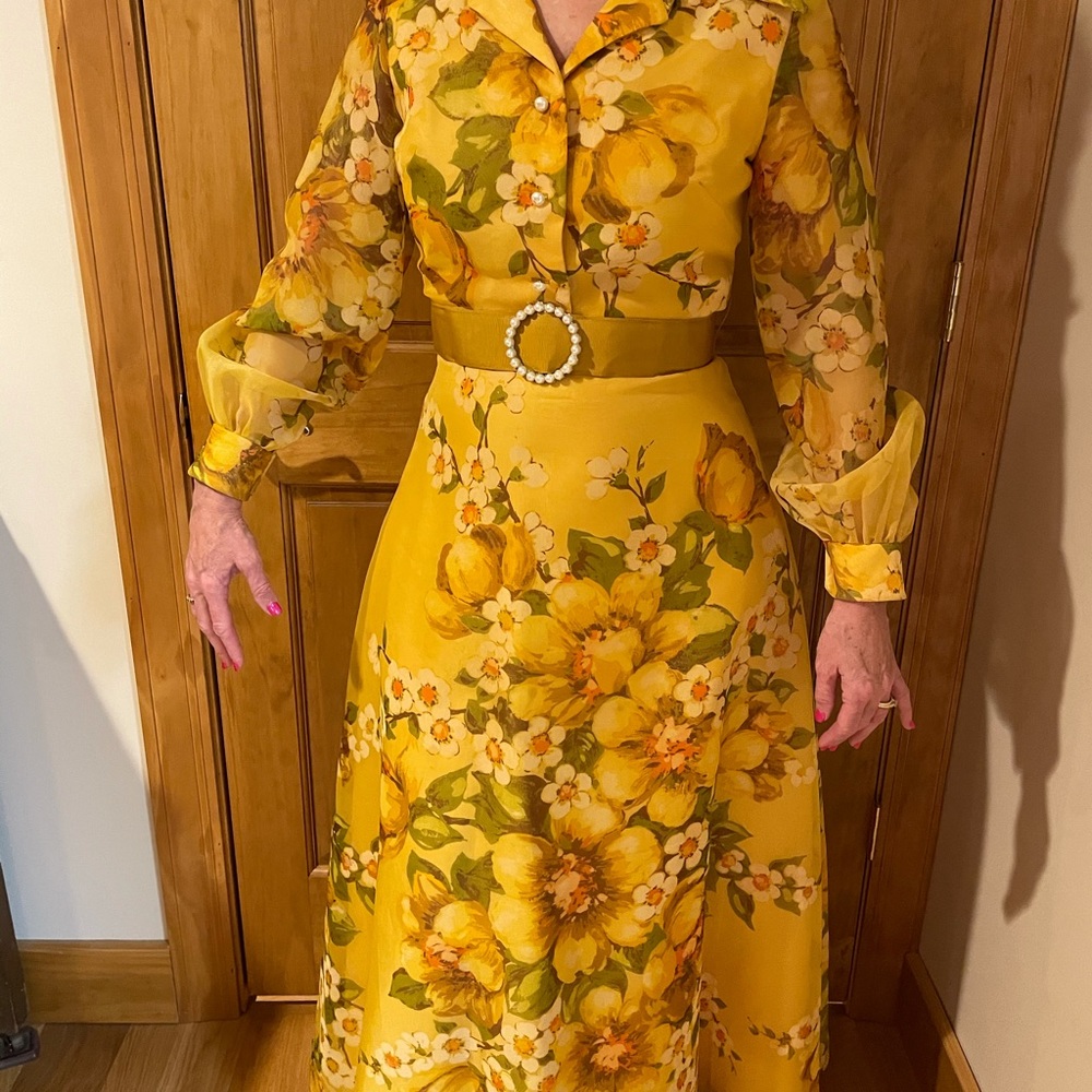 1970s Yellow Evening Vintage Floral Shirt Dress